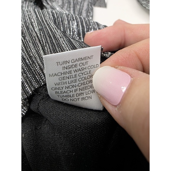 CJ Banks Plus Size X Silver Metallic Tiered Tunic Top | Pleated Glam 14 W - Picture 9 of 9